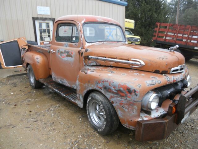 Ford F-100 1950 image number 0