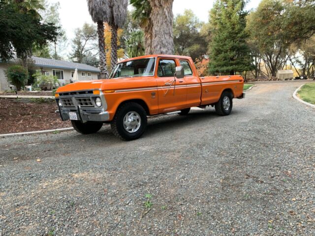 Ford F-250 1976 image number 1