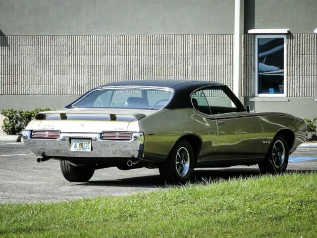 Pontiac GTO 1969 image number 32