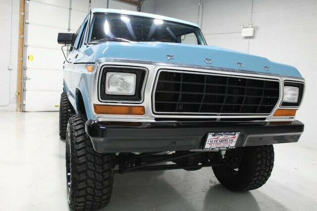 Ford Bronco 1979 image number 2