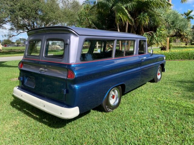 GMC Suburban 1963 image number 8