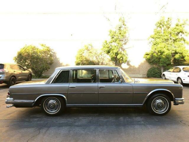 Mercedes-Benz 600-Series 1965 image number 23