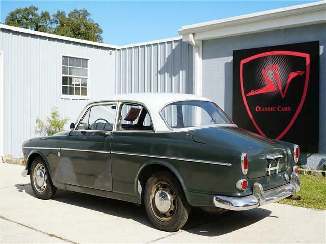 Volvo 122S 1966 image number 29