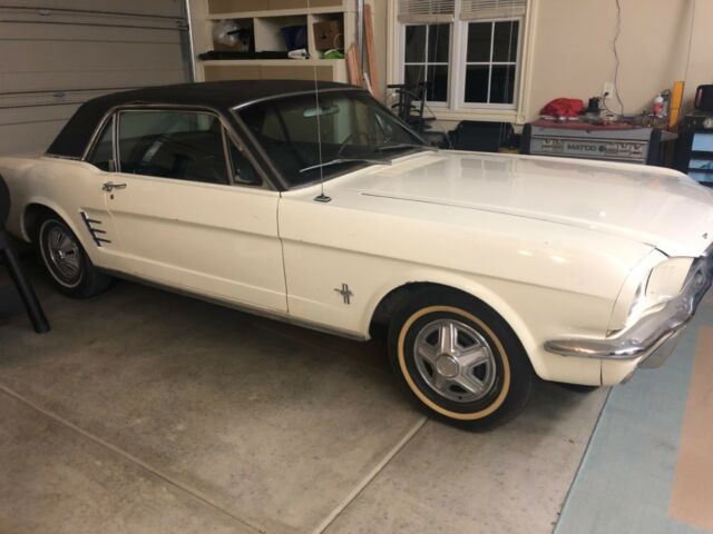 Ford Mustang 1966 image number 0