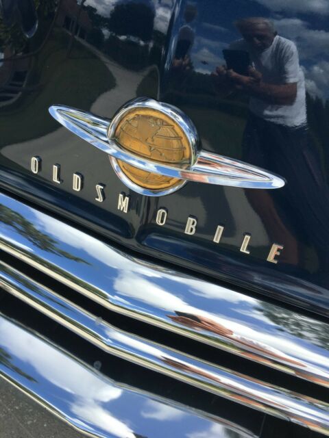 Oldsmobile Eighty-Eight 1950 image number 31