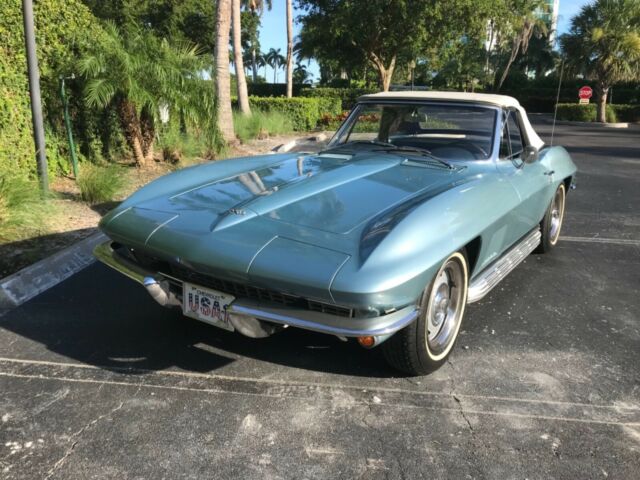 Chevrolet Corvette 1967 image number 17