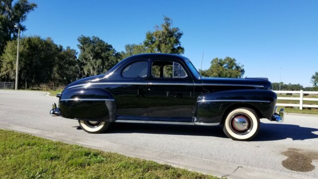 Ford Super Deluxe Business Coupe 1948 image number 23