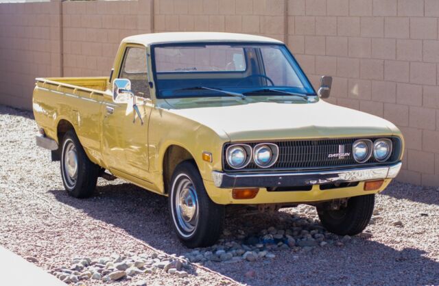 Datsun Pickup 1973 image number 0