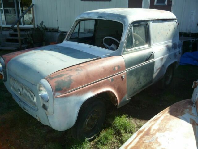 Ford Anglia 1958 image number 0