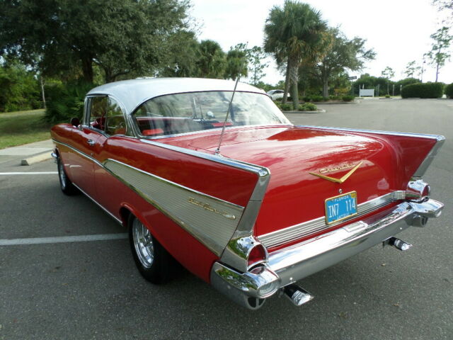 Chevrolet Bel Air/150/210 1957 image number 23