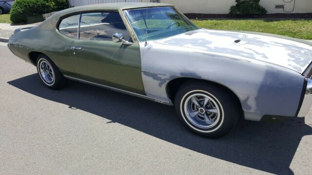 Pontiac Le Mans 1969 image number 25