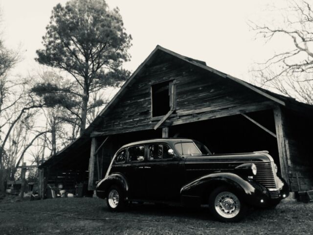 Pontiac Deluxe Model 6DA 1938 image number 0