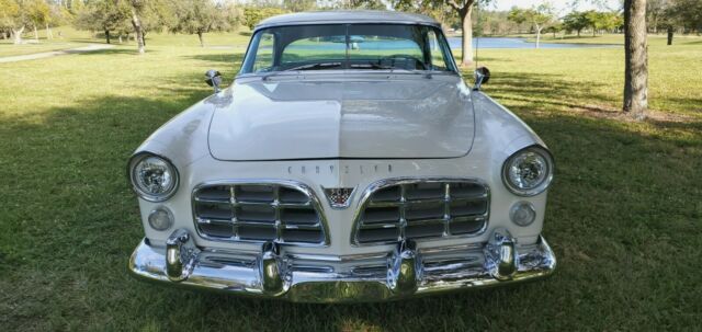 Chrysler 300 Series 1956 image number 2