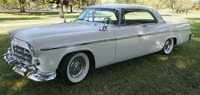 Chrysler 300 Series 1956 image number 24