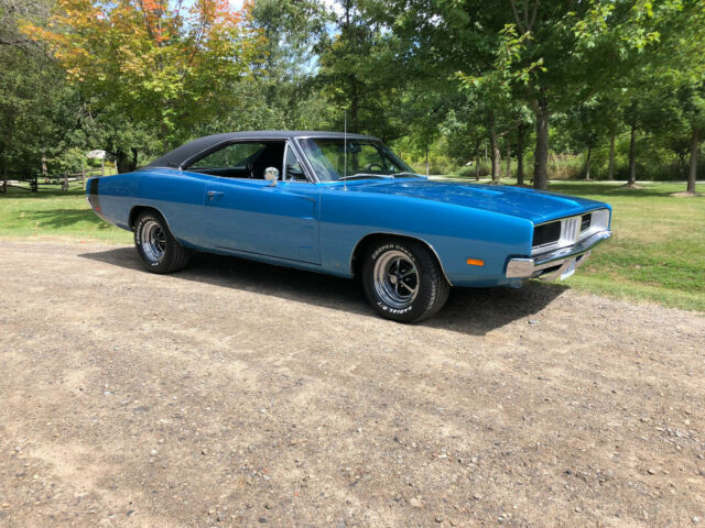 Dodge Charger 1969 image number 12