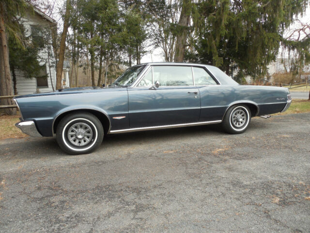 Pontiac GTO 4 Speed, Tri-Power, Hardtop 1965 image number 24