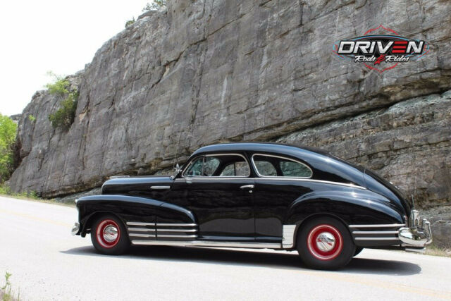 Chevrolet Fleetline Aero coupe 1948 image number 33