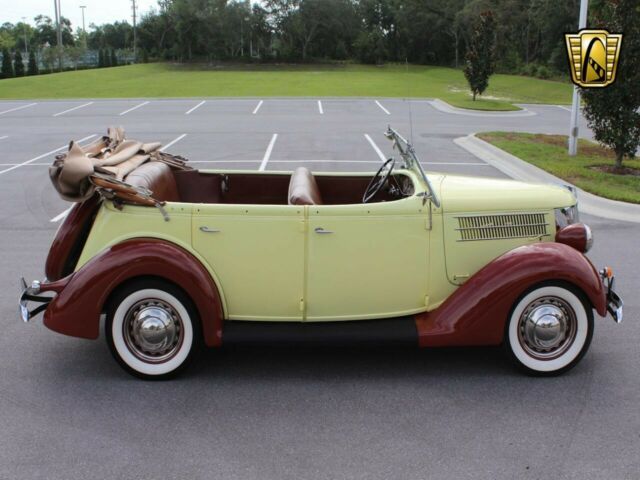 Ford Phaeton 1936 image number 17