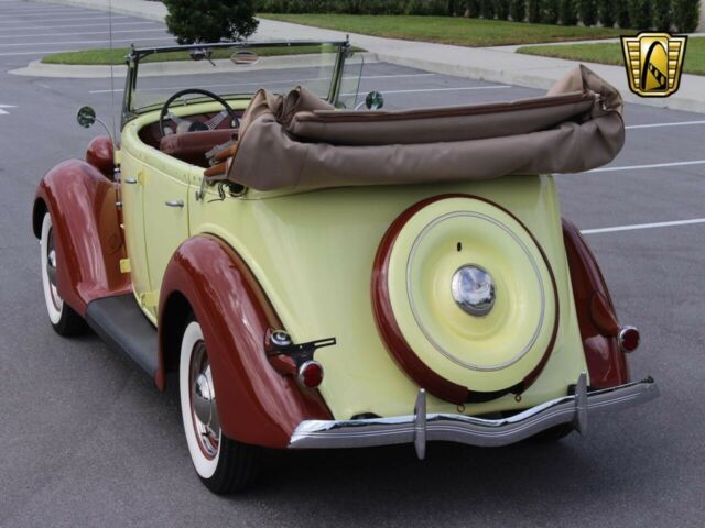 Ford Phaeton 1936 image number 32