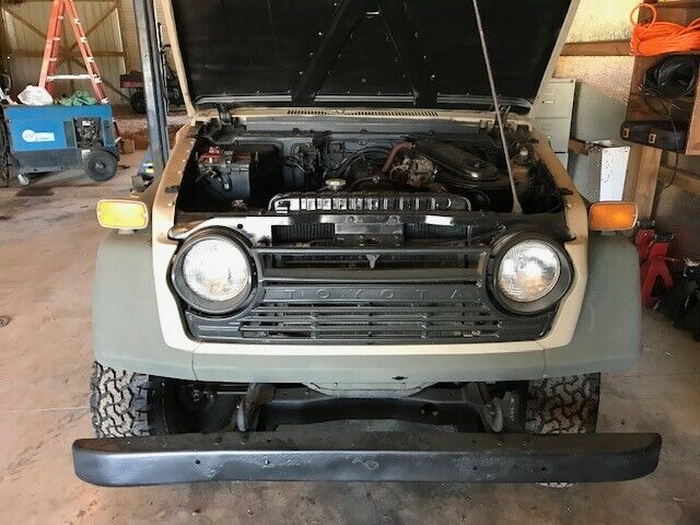 Toyota FJ Cruiser 1971 image number 27