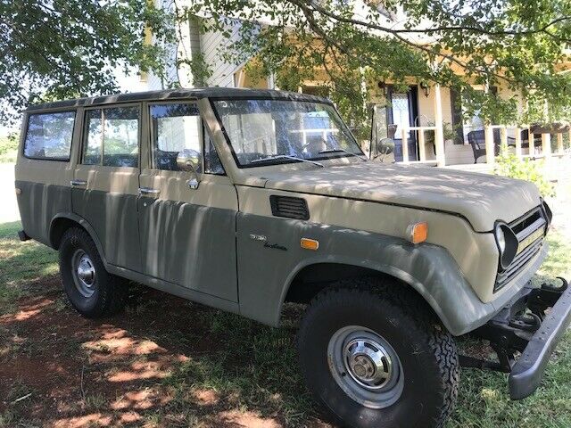 Toyota FJ Cruiser 1971 image number 36