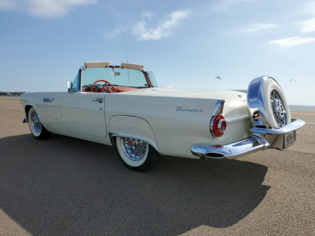 Ford Thunderbird 1956 image number 28