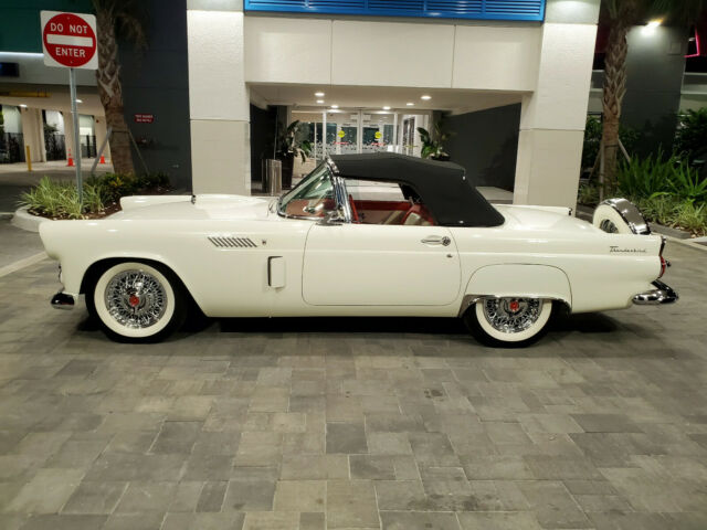 Ford Thunderbird 1956 image number 30