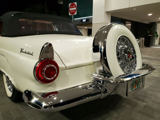 Ford Thunderbird 1956 image number 31