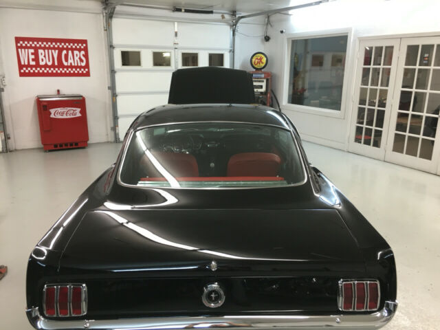 Ford Mustang 1965 image number 6