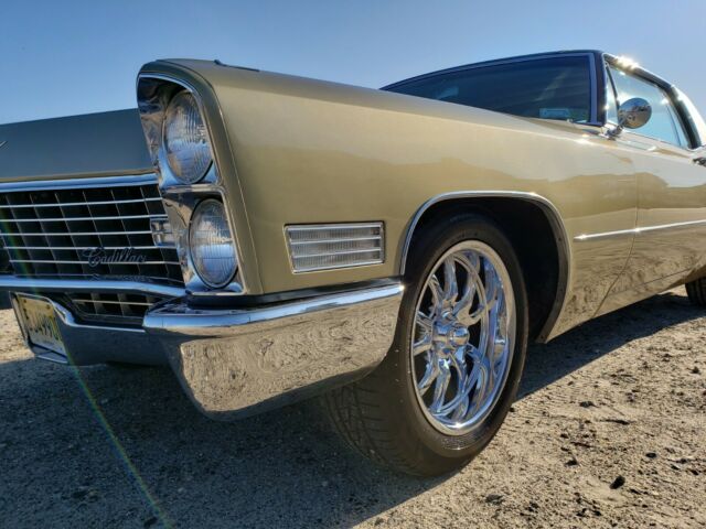 Cadillac DeVille 1967 image number 14