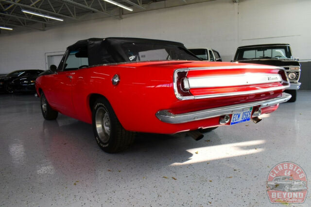 Plymouth Barracuda 1967 image number 17