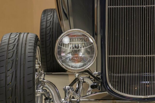 Ford Roadster 1932 image number 44