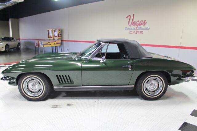 Chevrolet Corvette 1967 image number 43