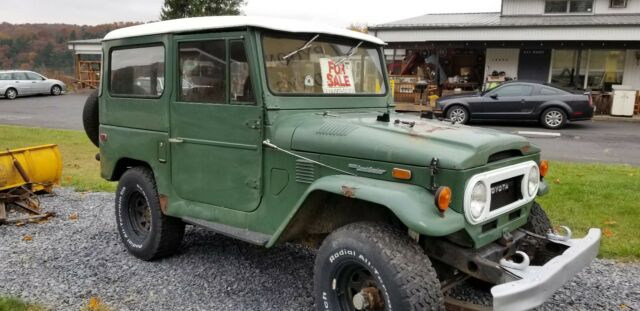 Toyota Land Cruiser 1974 image number 27