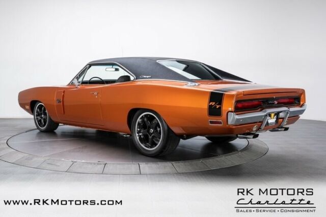 Dodge Charger 1970 image number 31