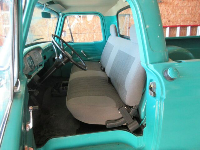 Ford F-100 1962 image number 15