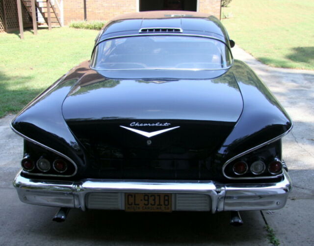 Chevrolet Impala 1958 image number 17