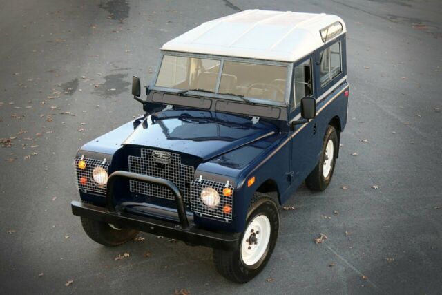 Land Rover Series II A 88" 1969 image number 0