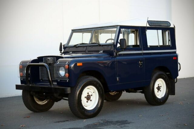 Land Rover Series II A 88" 1969 image number 36