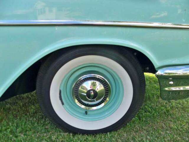 Chevrolet Bel Air/150/210 1957 image number 27