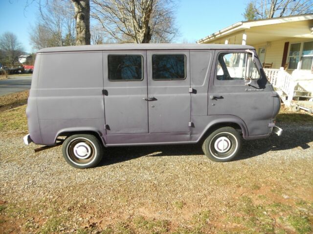 Ford E-Series Van 1966 image number 11