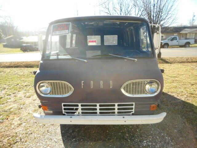 Ford E-Series Van 1966 image number 2