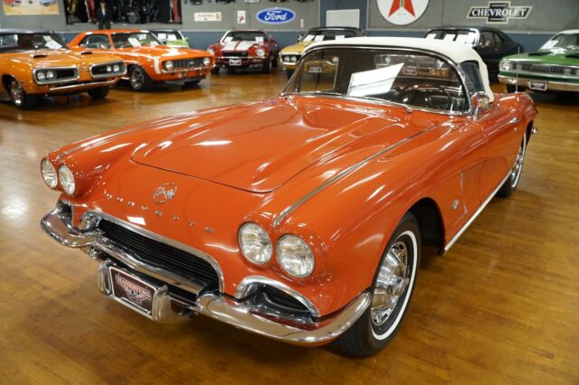 Chevrolet Corvette 1962 image number 1