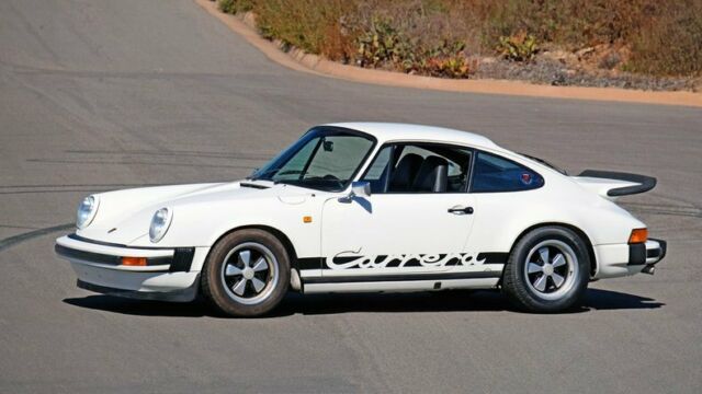 Porsche 911 1975 image number 43