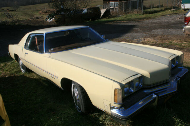 Oldsmobile Toronado 1973 image number 0