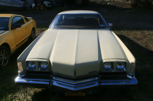 Oldsmobile Toronado 1973 image number 1