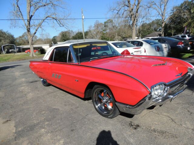 Ford Thunderbird 1963 image number 11