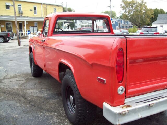 Dodge Power Wagon 1971 image number 30