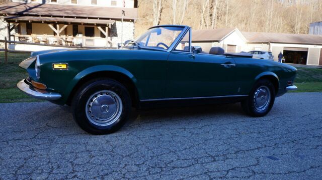 Fiat 124 Spider 1972 image number 23