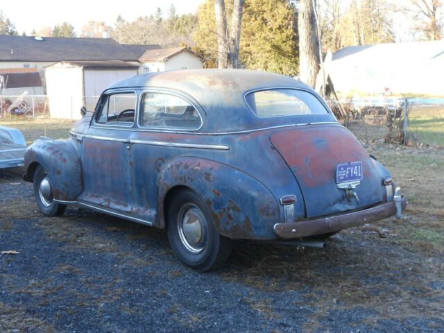 Chevrolet Special Deluxe 1941 image number 22